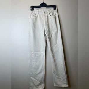 Zara cream jeans size 6